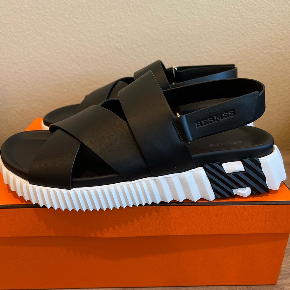 Men’s electric Hermes Sandals 43.5